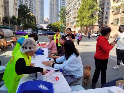 鹏程社区为居民送上“服务大礼包”，便民举措温暖人心